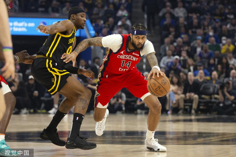 他在英格兰 他在英格兰