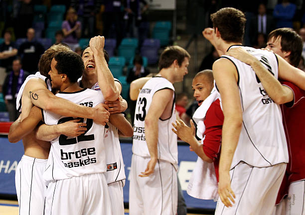 当巴萨向什 当巴萨向什