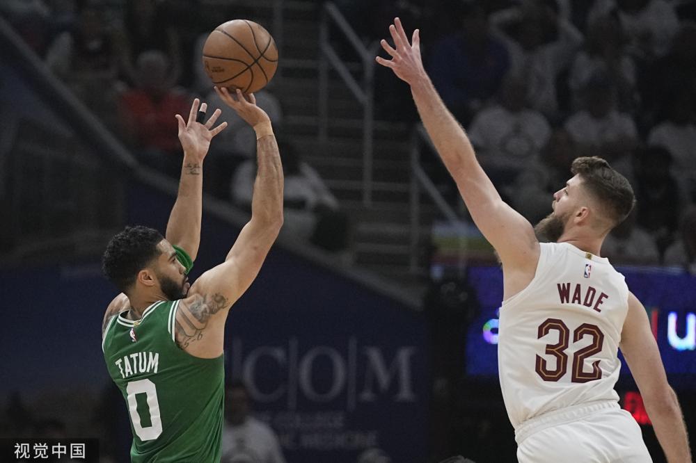 还需静候双 还需静候双